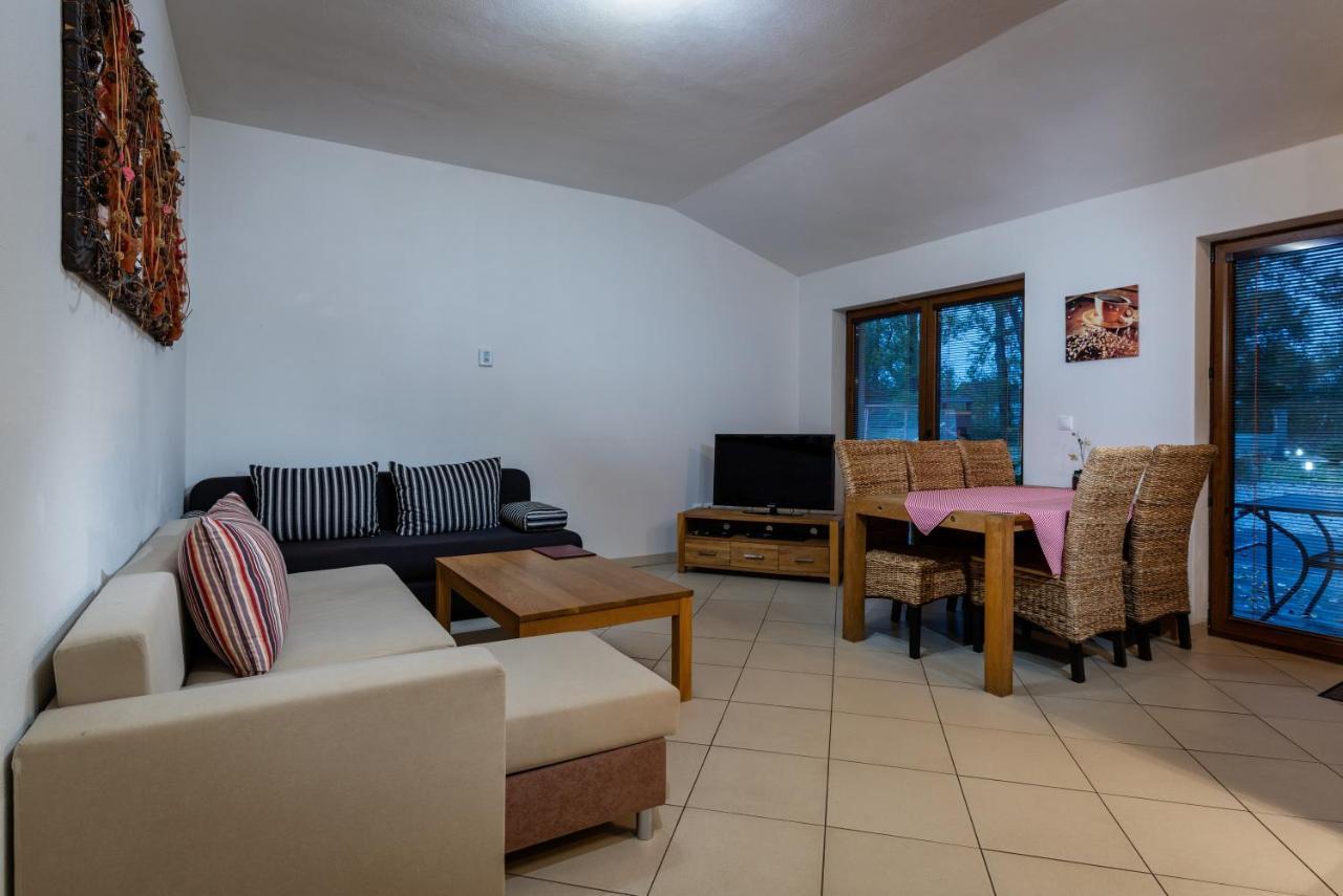 Penzion Via Mara Liptovský Mikuláš Exteriör bild