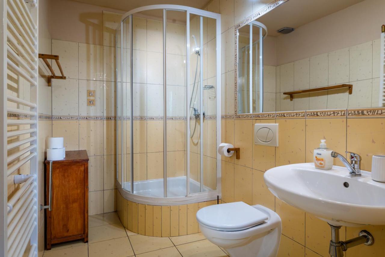Penzion Via Mara Liptovský Mikuláš Exteriör bild